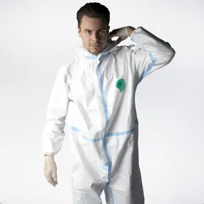 Комбинезон одноразовый защитный RUMAX® MED (кл)