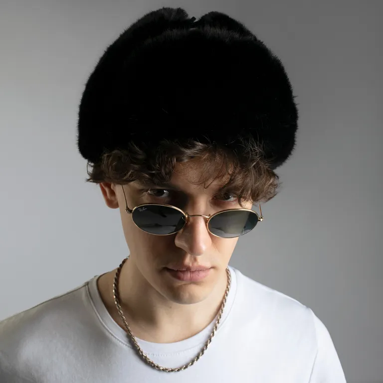 Brodeks / Шапка-ушанка KM 109 черный мех