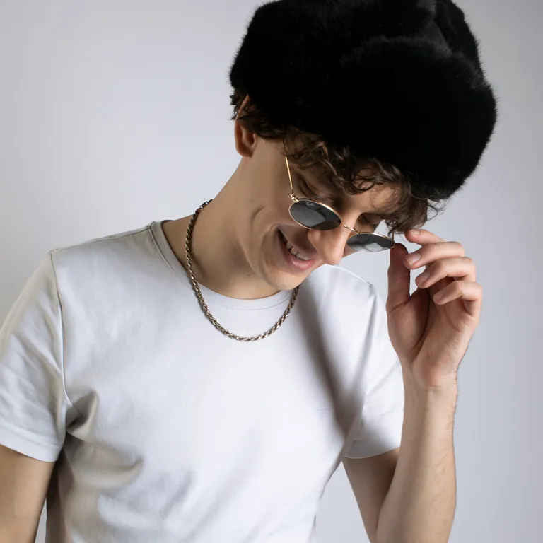 Brodeks / Шапка-ушанка KM 109 черный мех