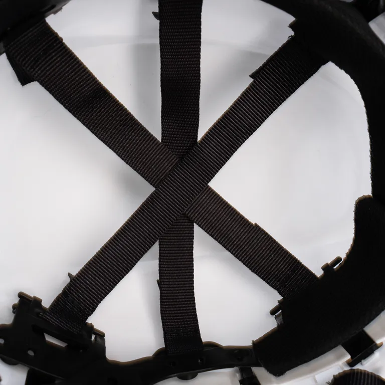 Ампаро / Каска Маяк с широкими полями