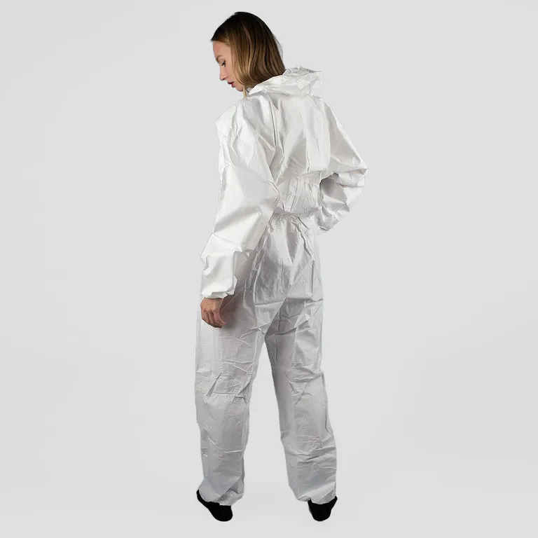 DELTA PLUS / Комбинезон защитный DT215