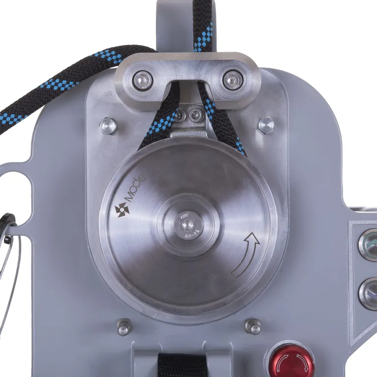 Alpsafe / Лебёдка аккумуляторная для спуска и подъема в системе канатного доступа Smart Spider