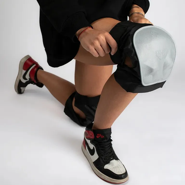 Ампаро / Наколенники Беркут с эластичной чашкой