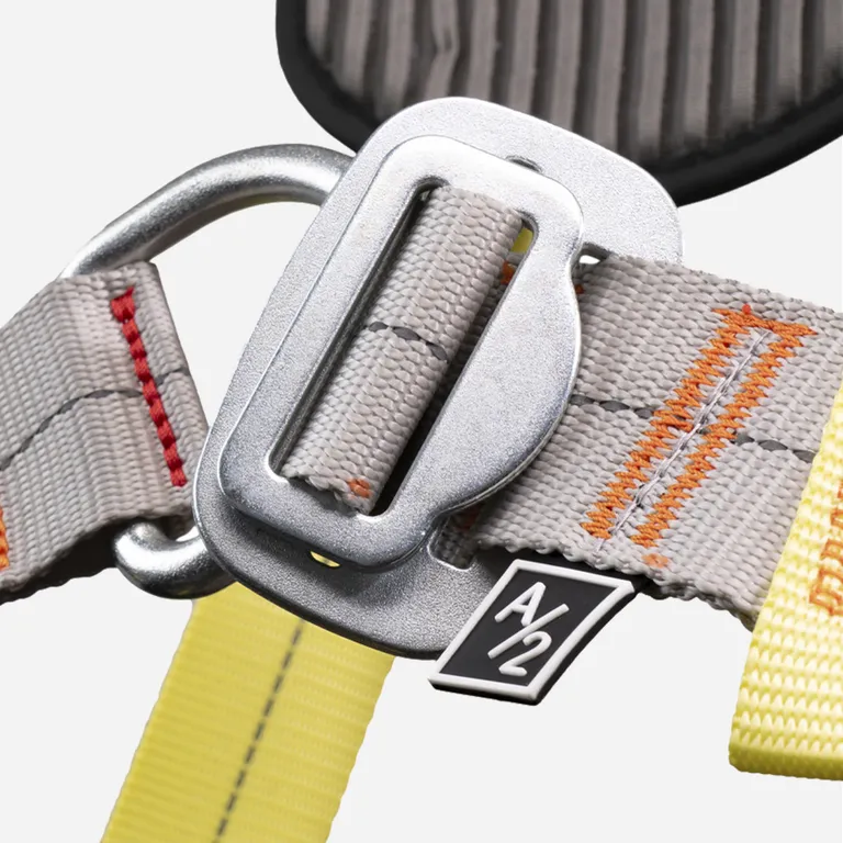 Vento / Страховочная привязь «АЛЬФА 5.0» с плечевыми и ножными накладками