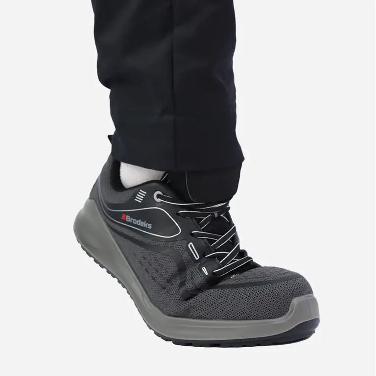 Brodeks / Полуботинки летние мужские Brodeks Dragon BRS104 S1P