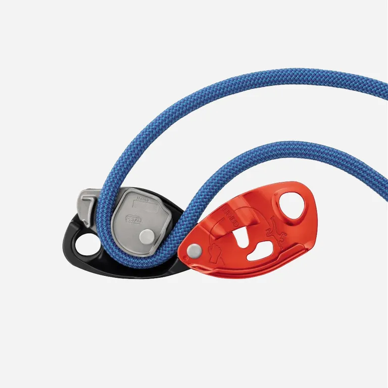 PETZL / Страховочно-спусковое устройство «Grigri»