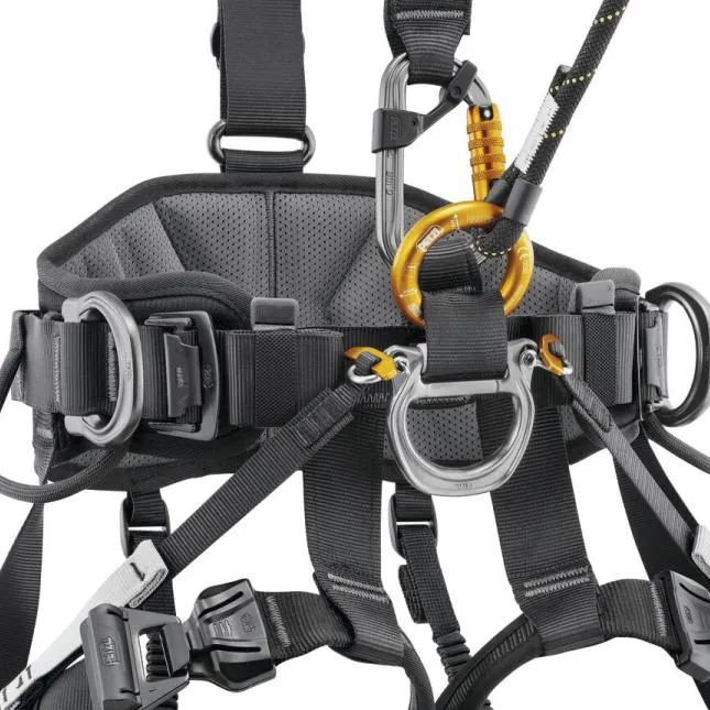 PETZL / Привязь страховочная AVAO FAST Int