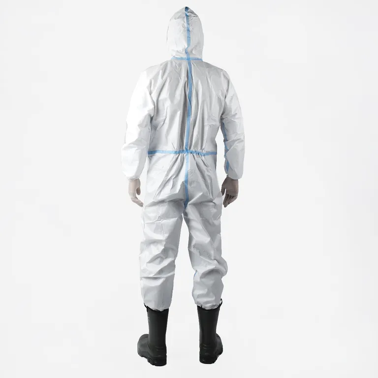 MAKSIZ / Комбинезон одноразовый защитный RUMAX® MED (кл)