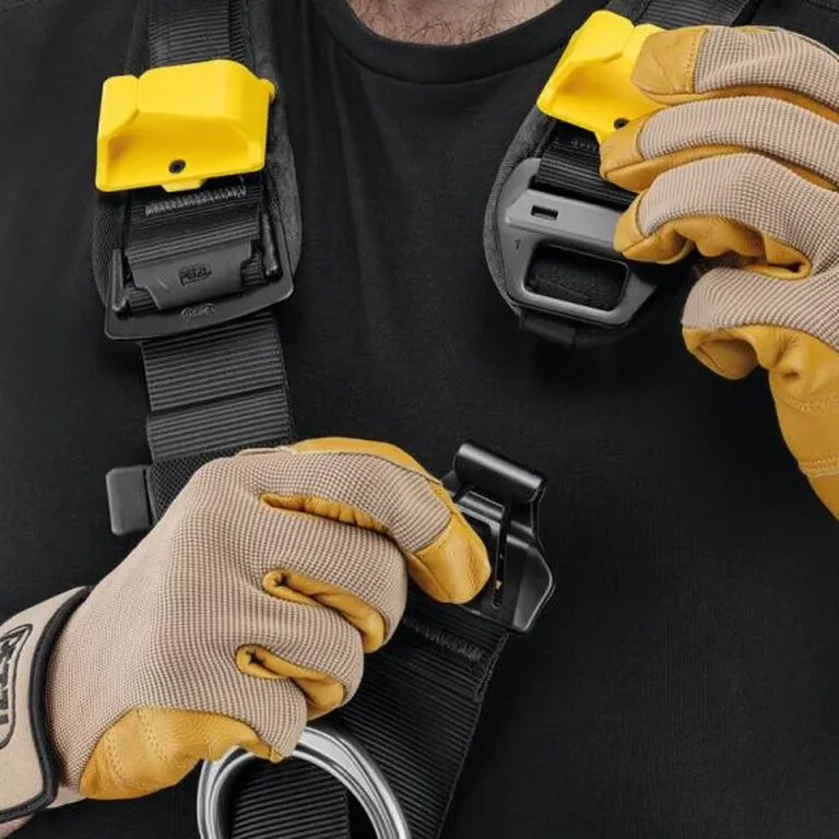 PETZL / Привязь комбинированная ASTRO International