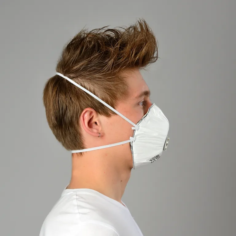 BLS / Респиратор 226B FFP2 NR D