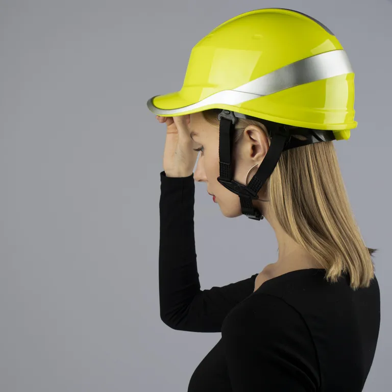 DELTA PLUS / Каска защитная BASEBALL DIAMOND V UP из ABS лимонного цвета