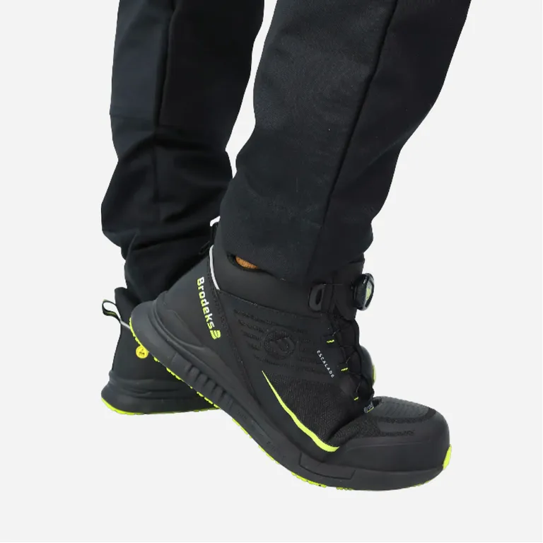 Brodeks / Летние защитные ботинки Brodeks Escalade S1P