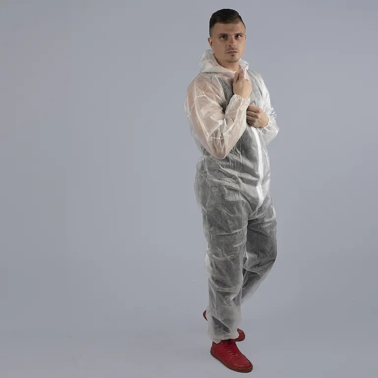 DELTA PLUS / Комбинезон одноразовый из полипропилена PO106