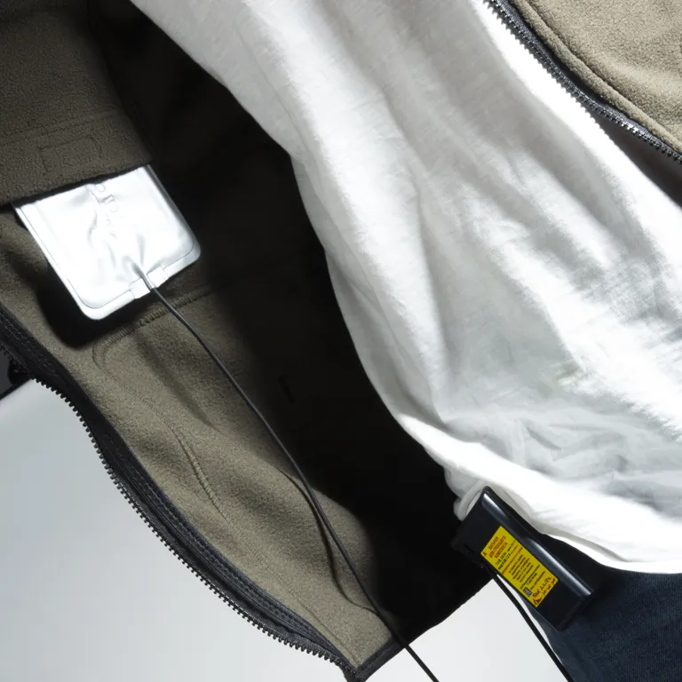 Red Laika / Жилет флисовый с подогревом RL-03 (чёрный) унисекс, 3 модуля батарея 4400 мАч