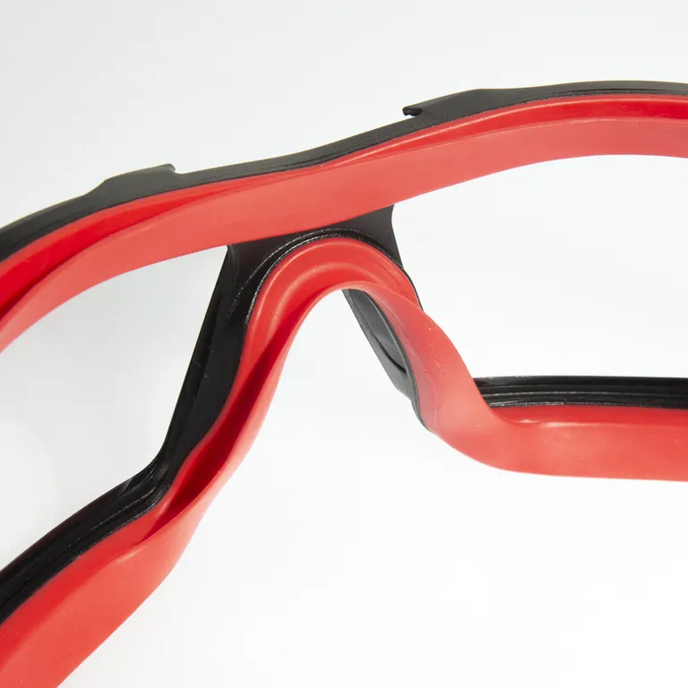 Bolle / Защитные очки закрытые ULTIM8