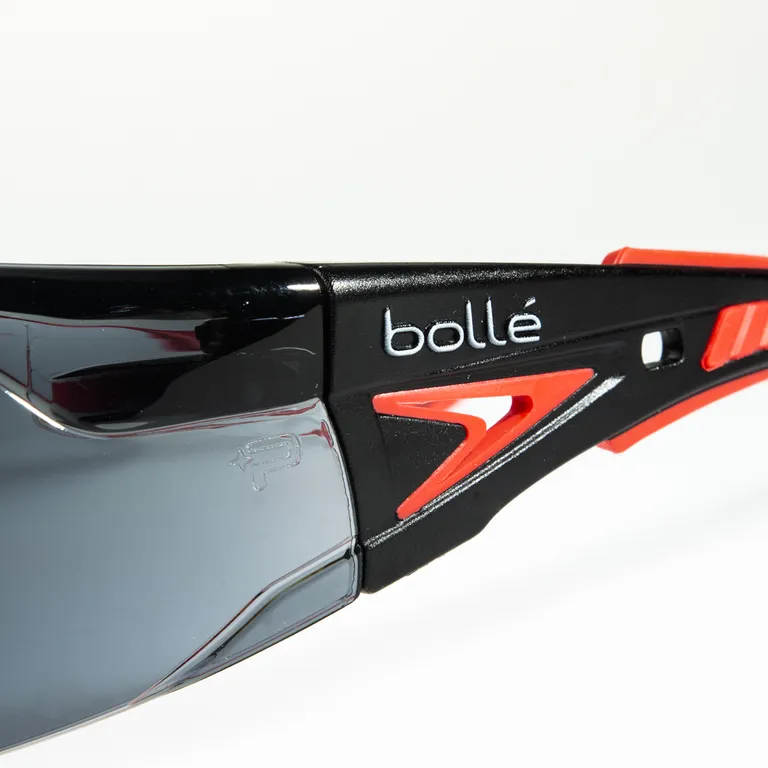 Bolle / Защитные очки RUSH+ затемненные