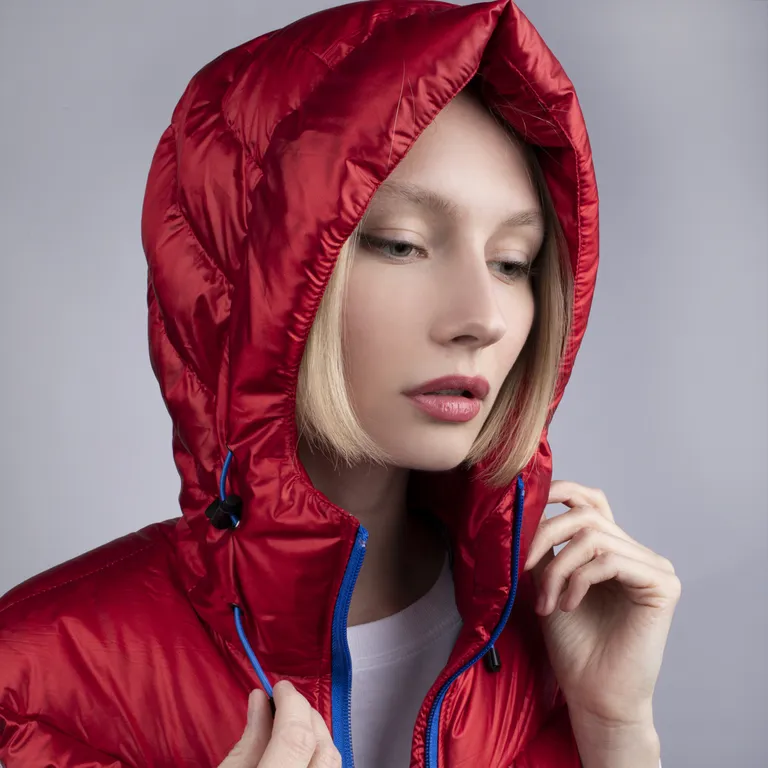 BVN travel / Жилет женский пуховый Альпина