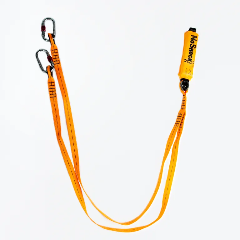 DELTA PLUS / Строп защитный двухплечевой ленточный с амортизатором AN213200CCC